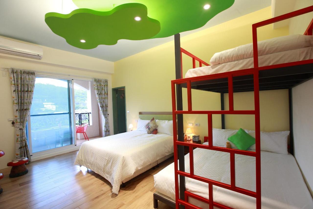 坡岸長堤民宿 Leveeside House Kota Hualien Bagian luar foto