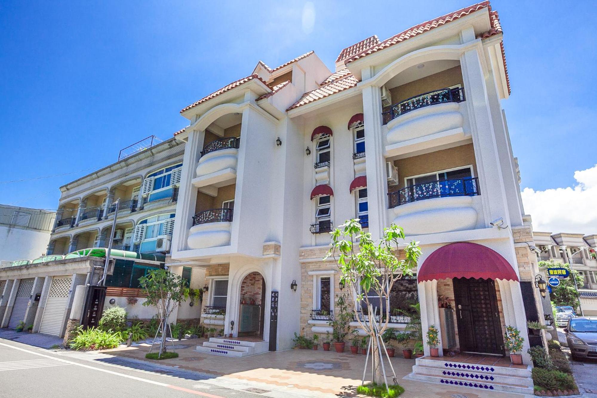 坡岸長堤民宿 Leveeside House Kota Hualien Bagian luar foto